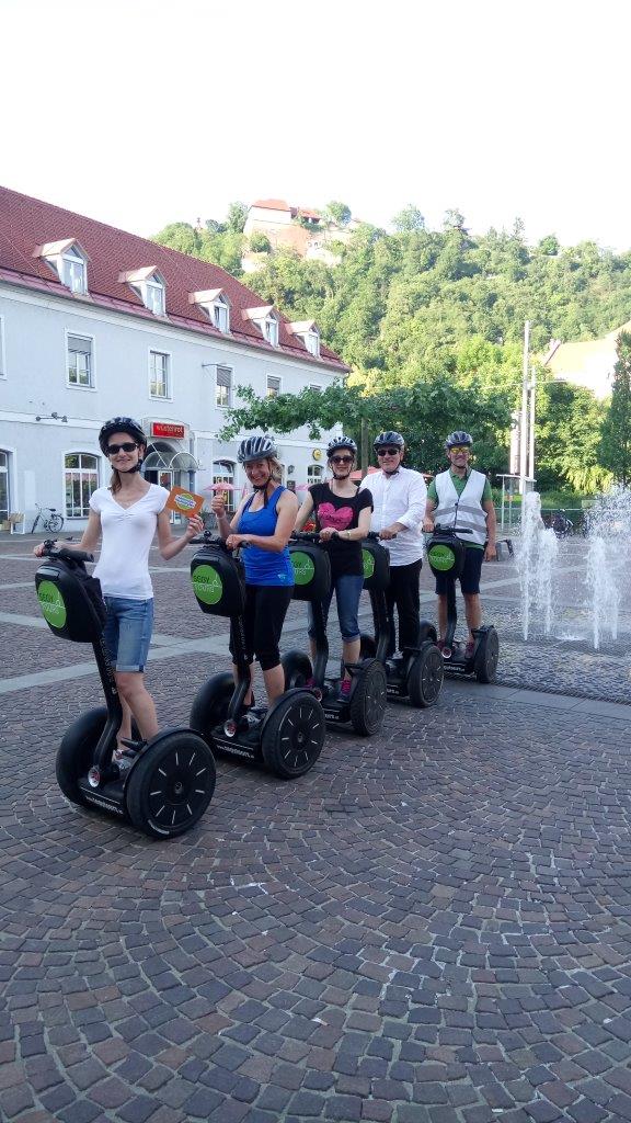 Frei Fahren am Karmeliterplatz Frei Fahren am Karmeliterplatz