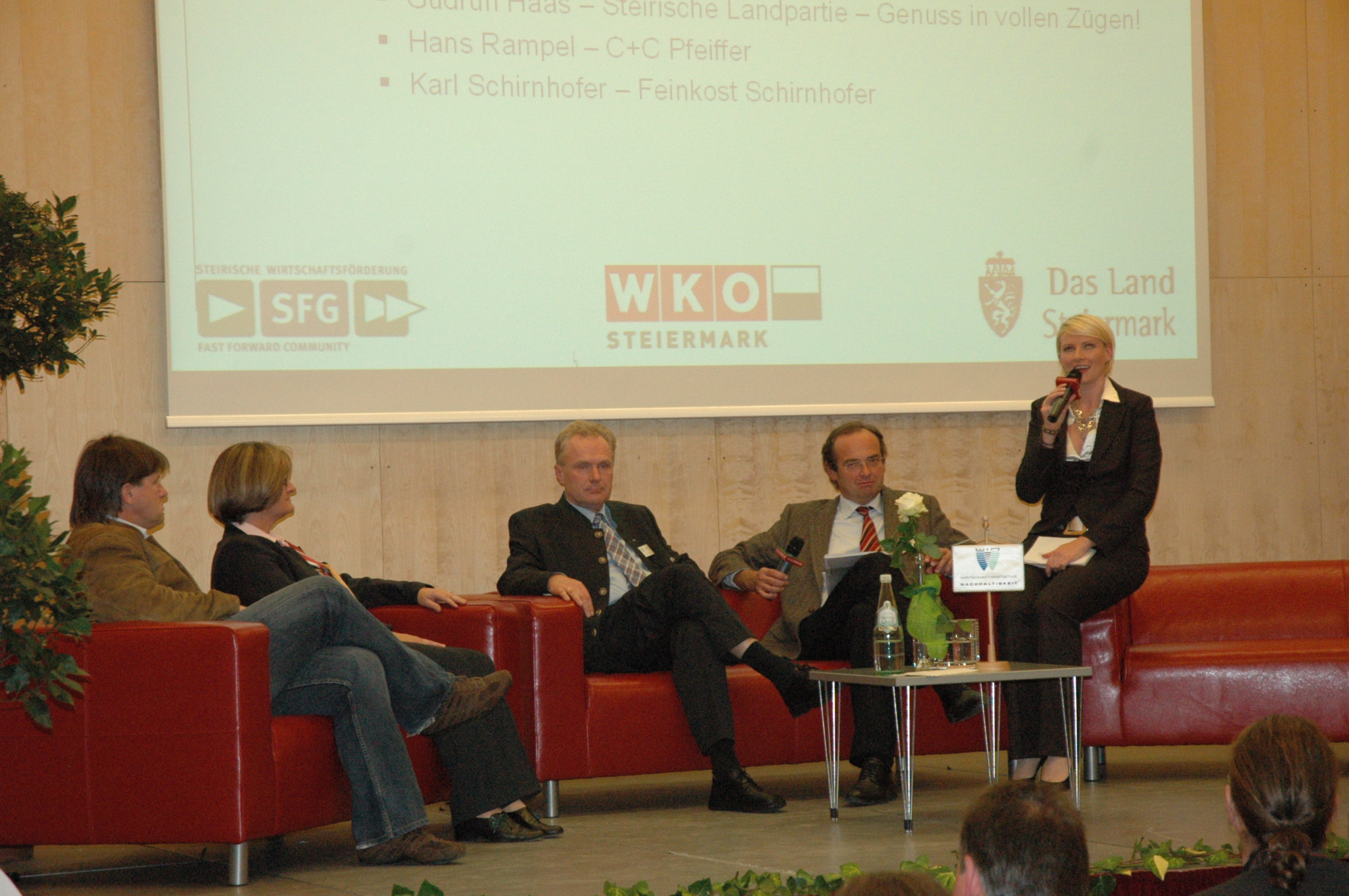Statements (von links nach rechts): Karl Schirnhofer, Gudrun Haas, Hans Rampelt, GF Georg Bliem